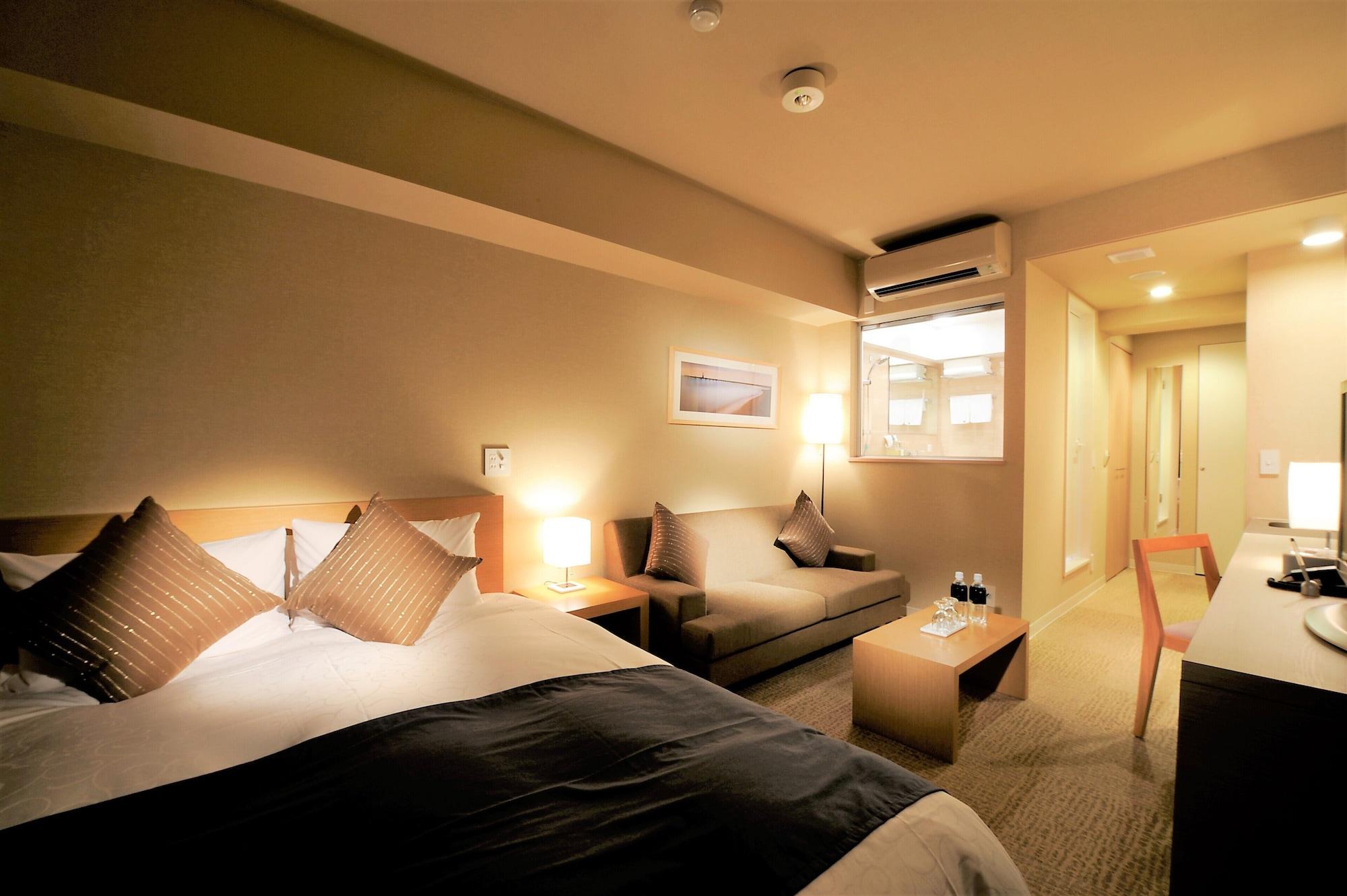 โรงแรมรปปงงิ เอส โตเกียว ภายนอก รูปภาพ